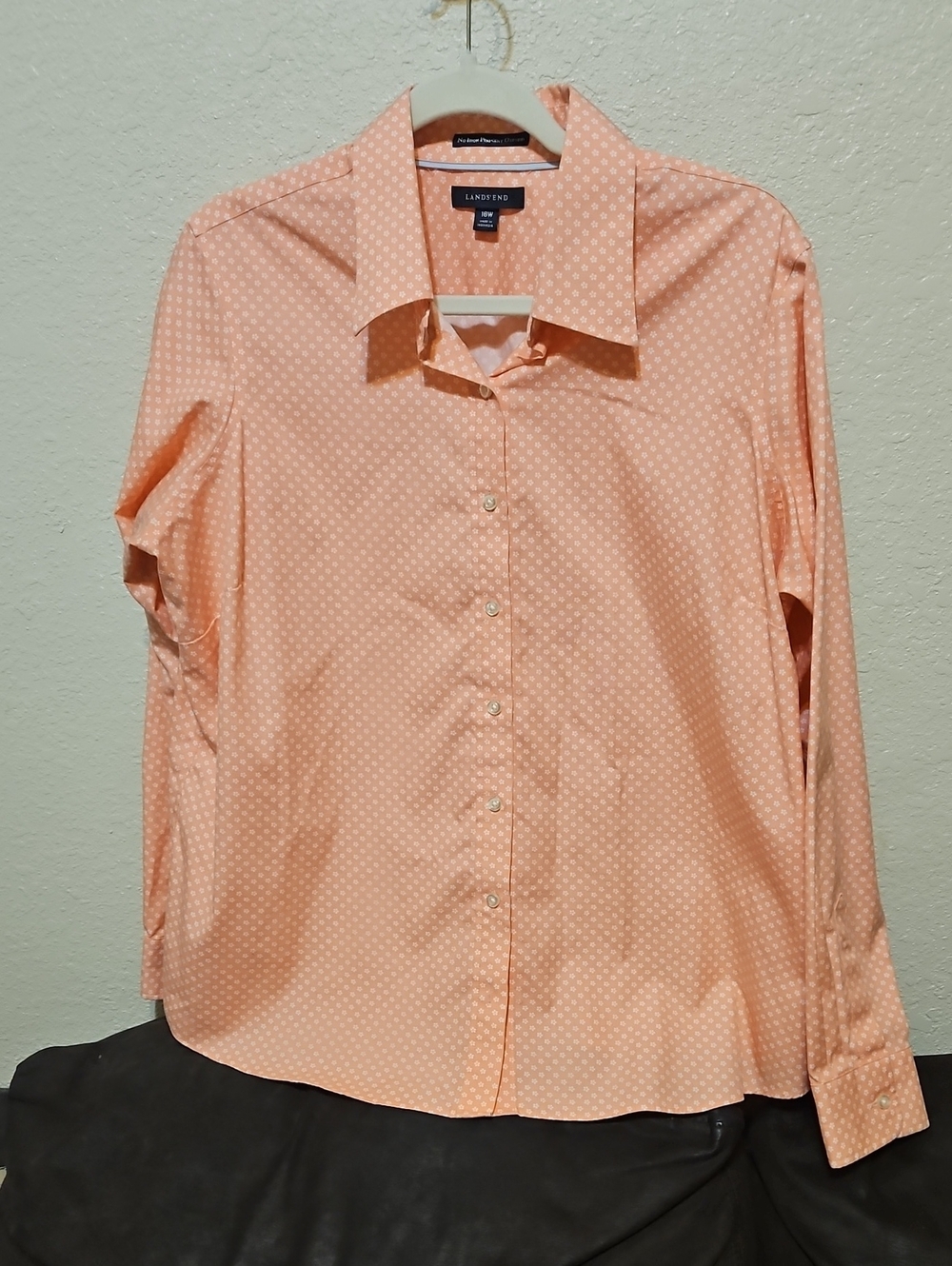 Lands' End Women's Peach Flower Print Button-Down Shirt